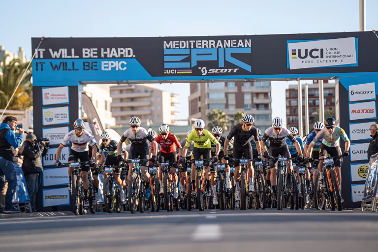 Mediterranean Epic by SCOTT 2025: Dominio de Wout Alleman y Rosa van Doorn