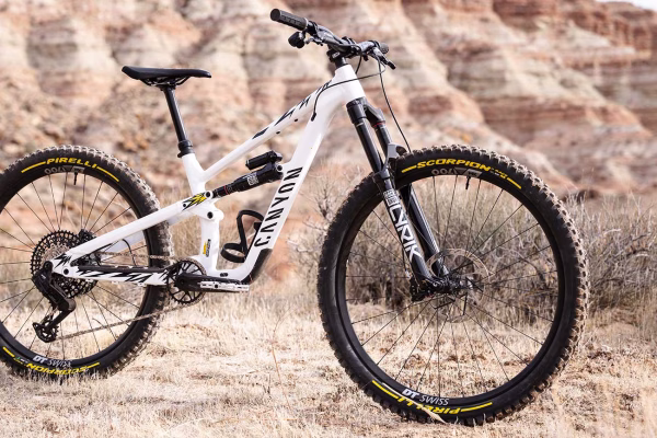Canyon Spectral AL 2025: la nueva trail de aluminio que apuesta por la diversión sin complicaciones
