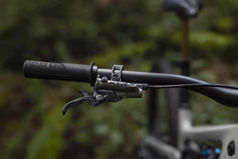 Nuevos Frenos SHIMANO XTR M9200 y M9220: Todo lo que necesitas saber para los nuevos frenos de Shimano para Enduro y XC